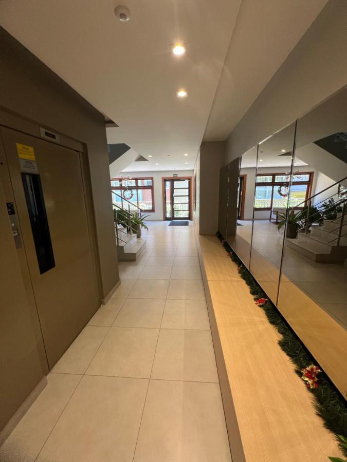 格拉玛多Amplo Apartamento A 200M Da Rua Coberta公寓 外观 照片